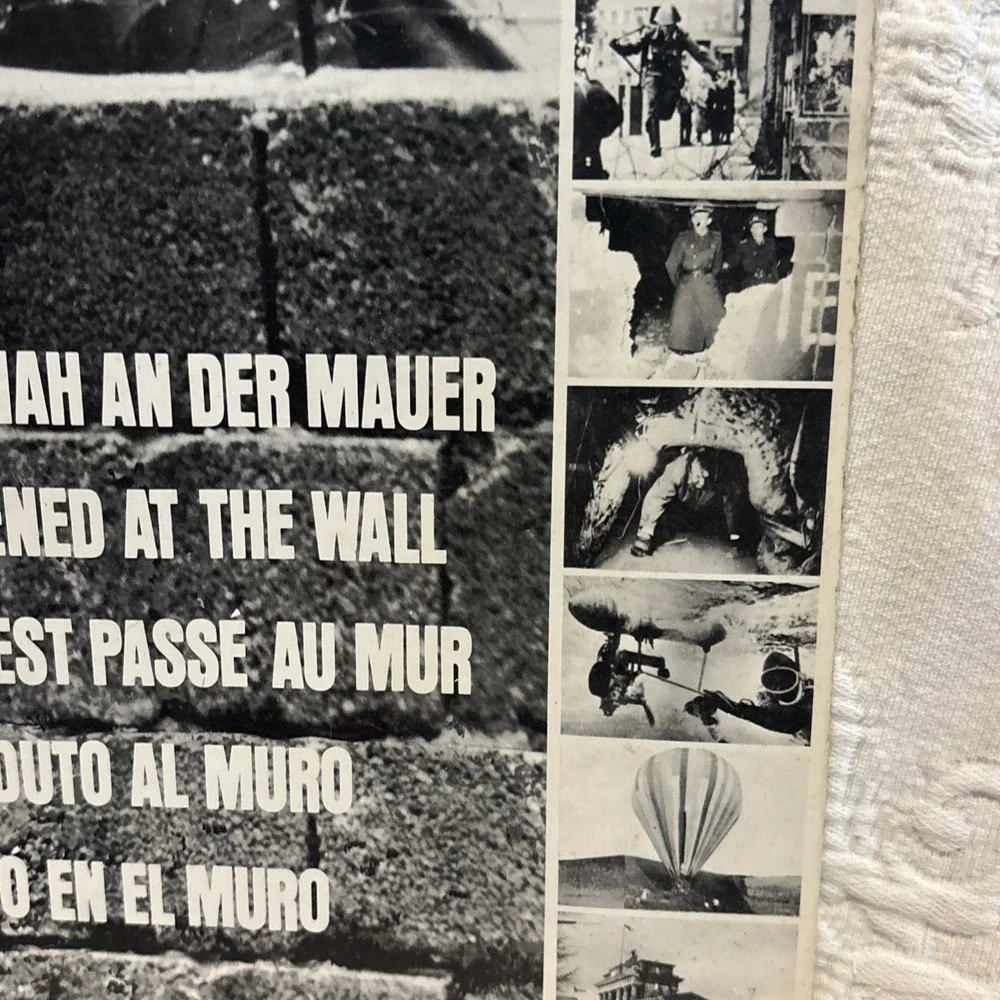 It Happened at the Wall (5 Languages)